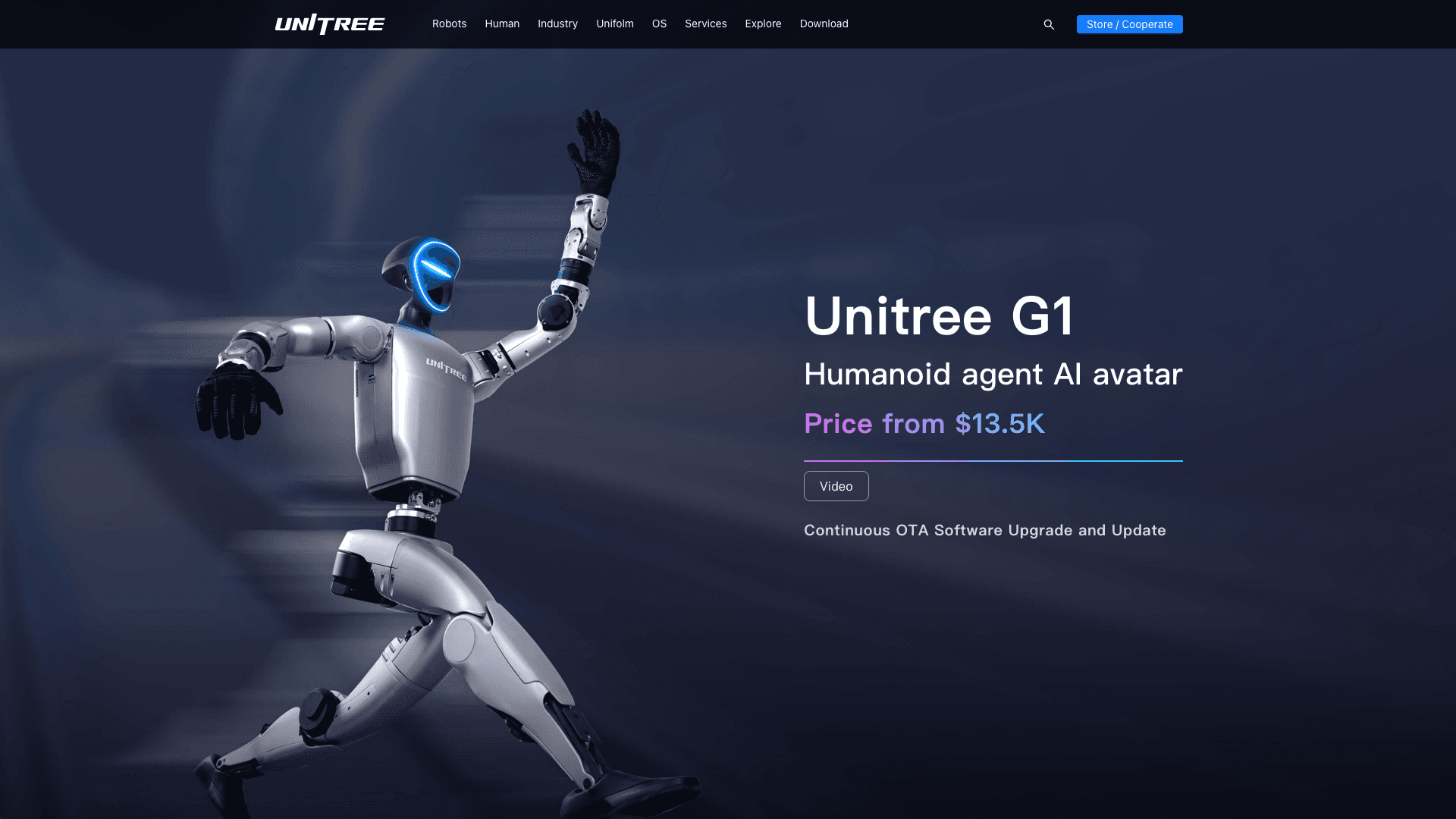 Unitree G1 humanoid robot i sportig design fångad mitt i en agil rörelse